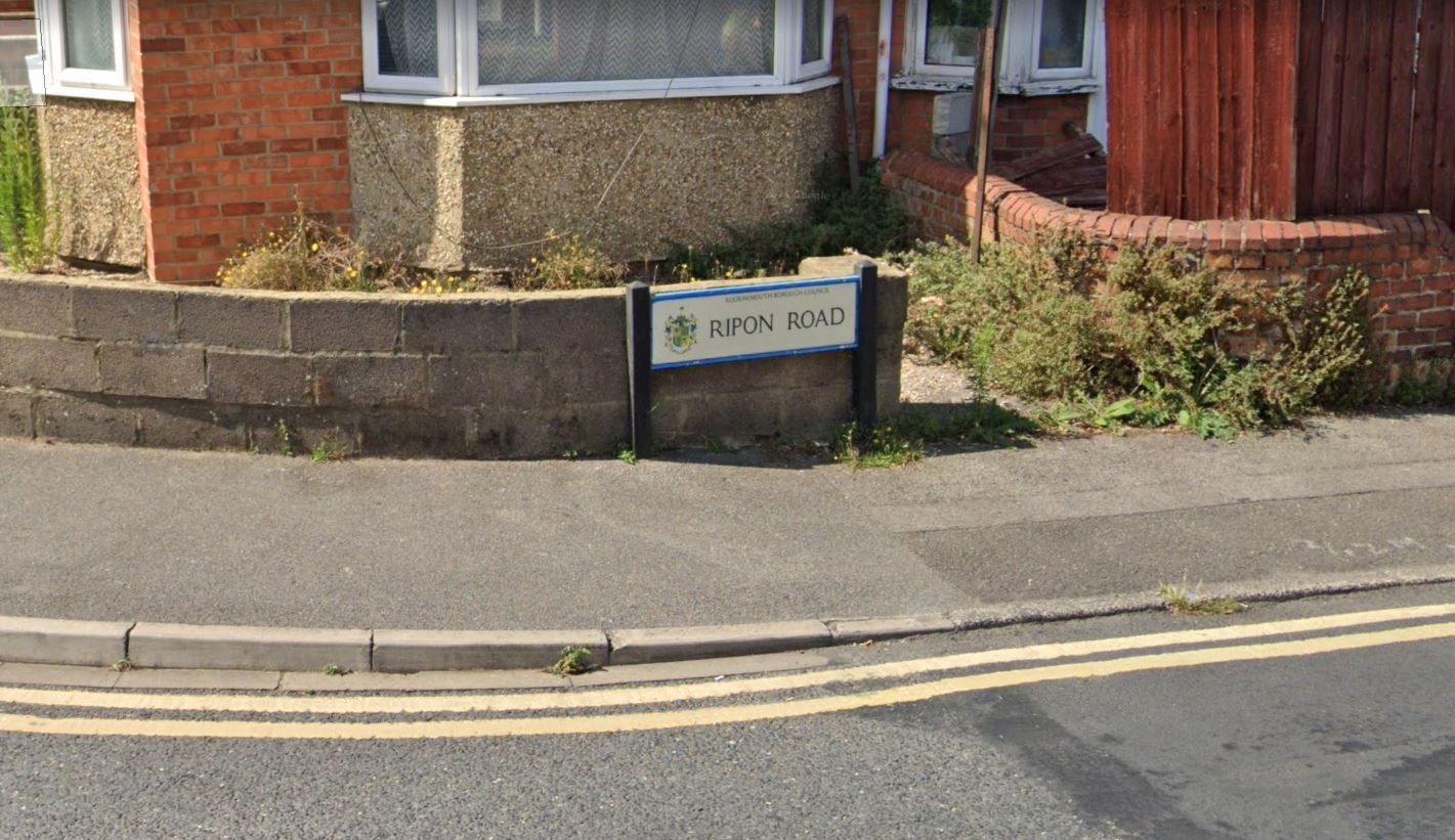 Unconscious woman rescued from flat fire in Bournemouth